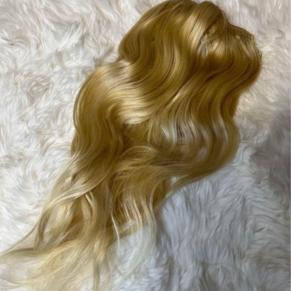 body Wave light Blonde #613 Human hair Clip in Extensions 14 Inch - Picture 3 of 6